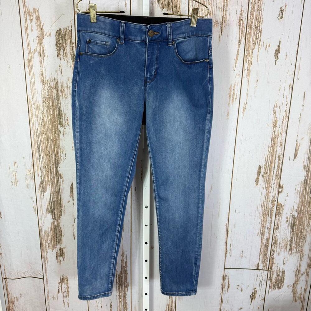 Tribal Jeans, Women's Ankle Jeggings in Classic Blue. Size 8. Excellent cond!